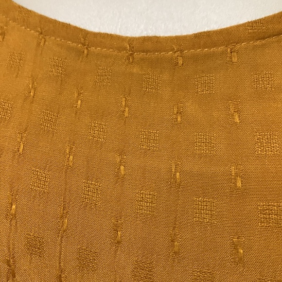 Eyeshadow top - Picture 2 of 7